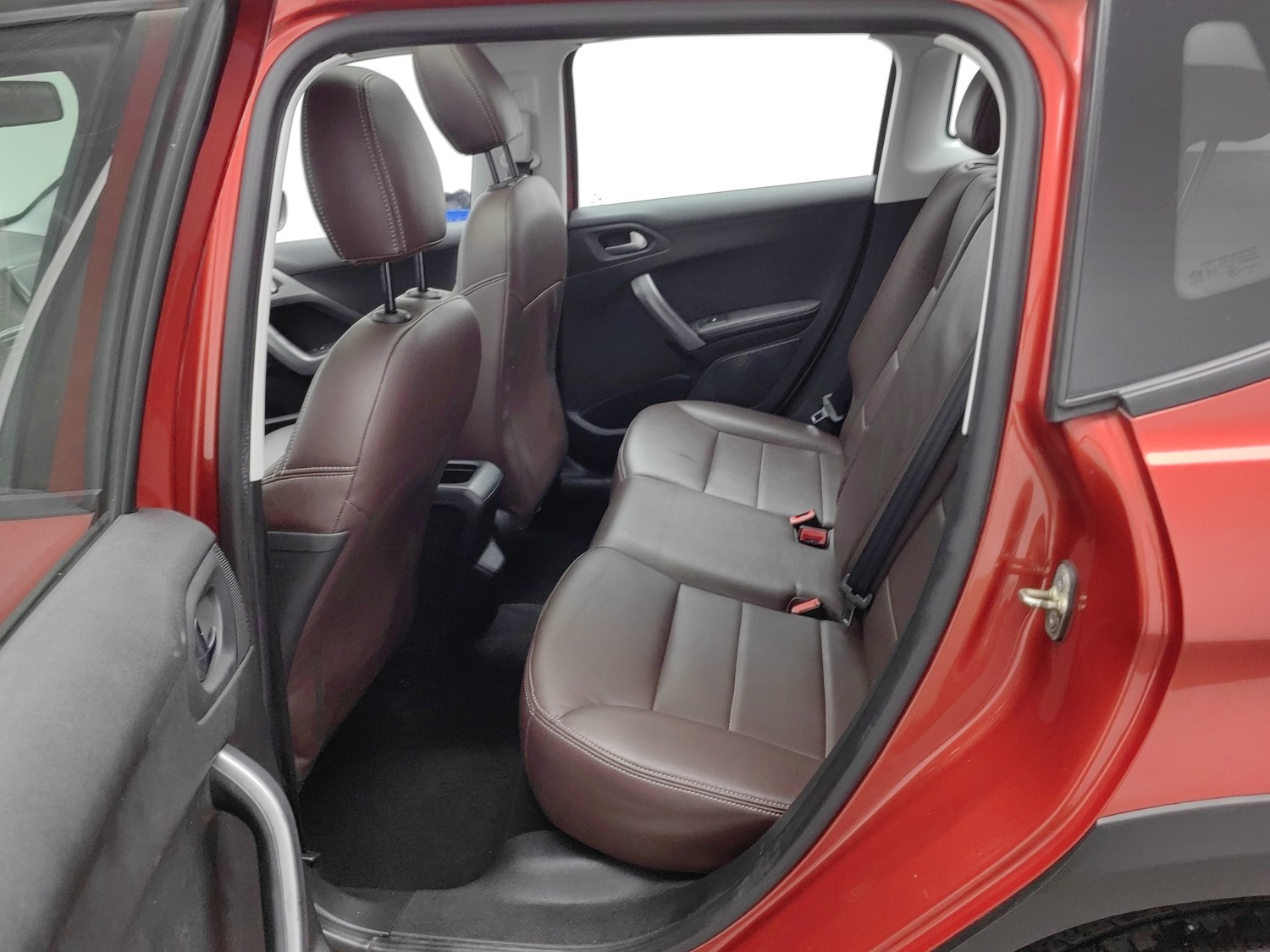 Used Peugeot 2008 2018 1.6 AT