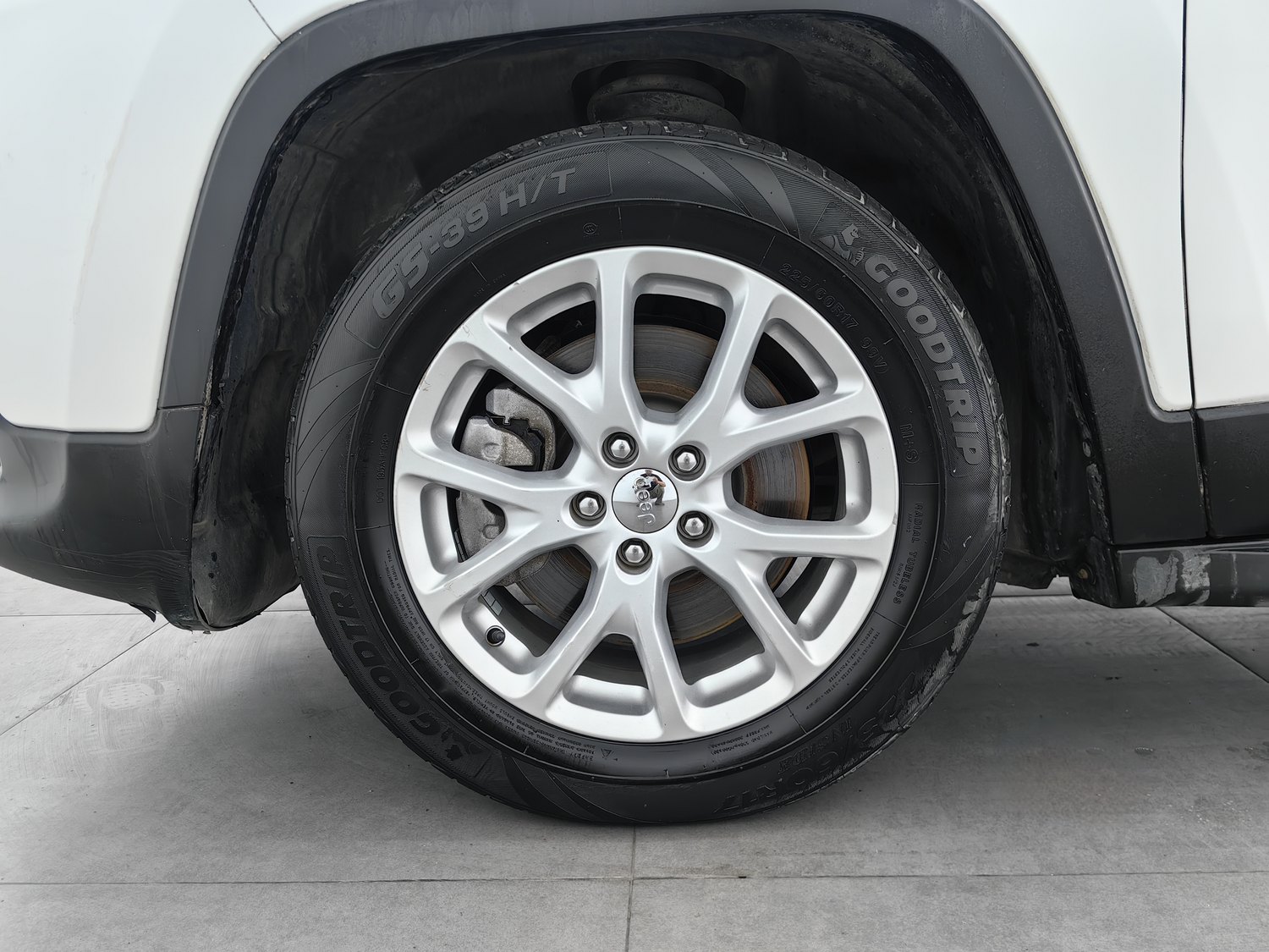 Used Jeep Cherokee 2017 2.0 AT