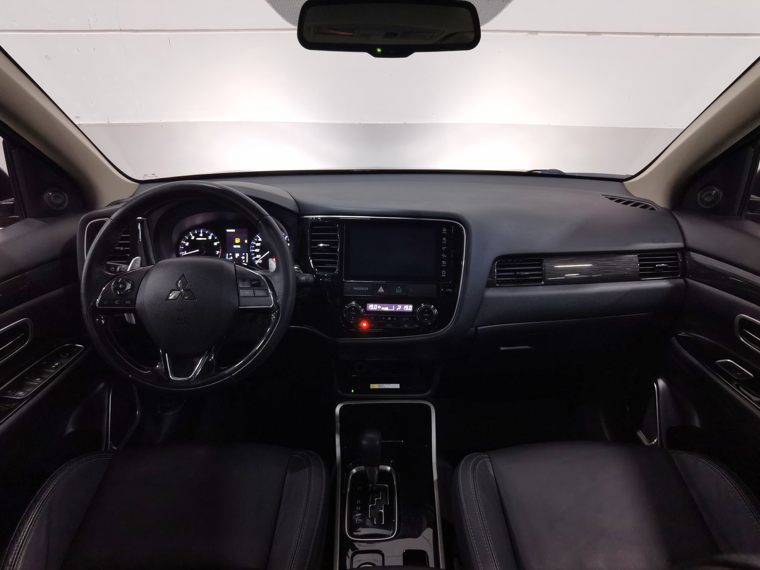 Used Mitsubishi Outlander 2019 2.4 AT