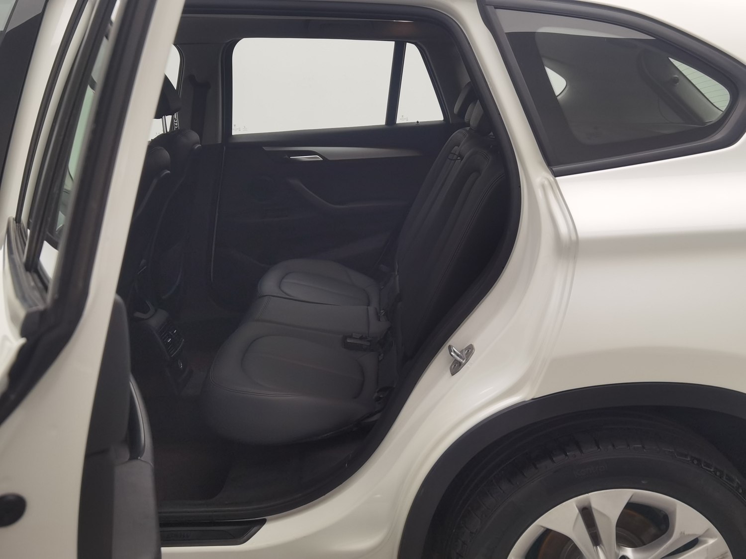 Used BMW X1 2016 1.5 AT