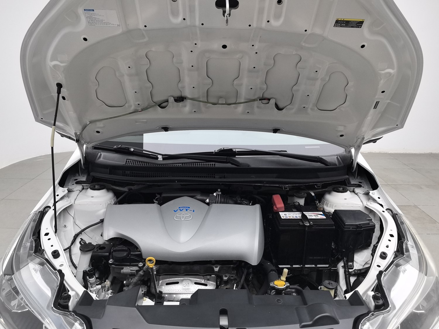 Used Toyota Yaris L 2015 1.5 AT