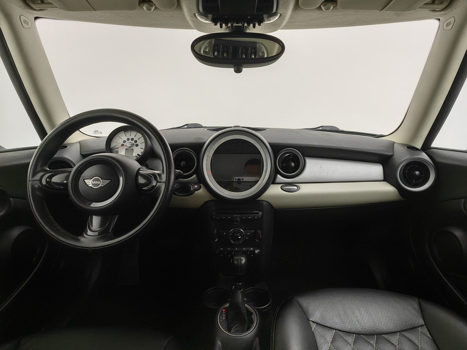 Used MINI Clubman 2011 1.6 AT