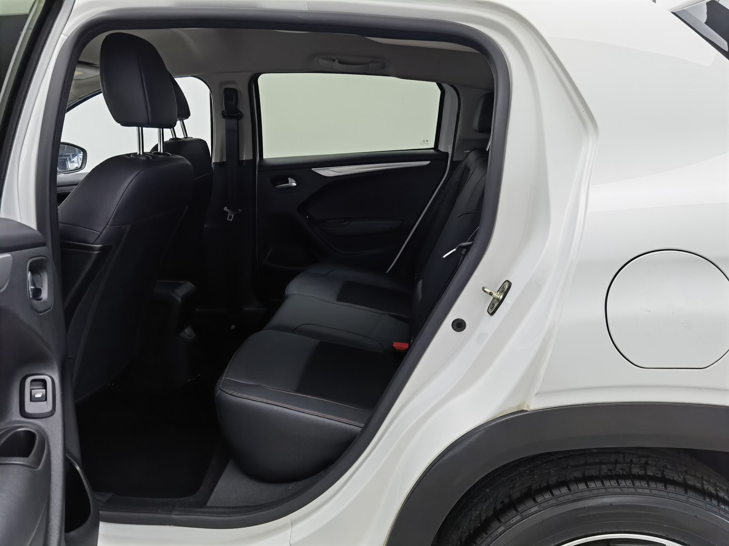 Used Citroen C3-XR 2015 1.6 MT
