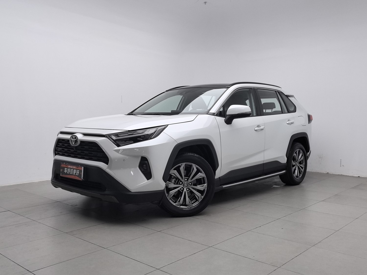 Used Toyota RAV4 2023 2.0 AT