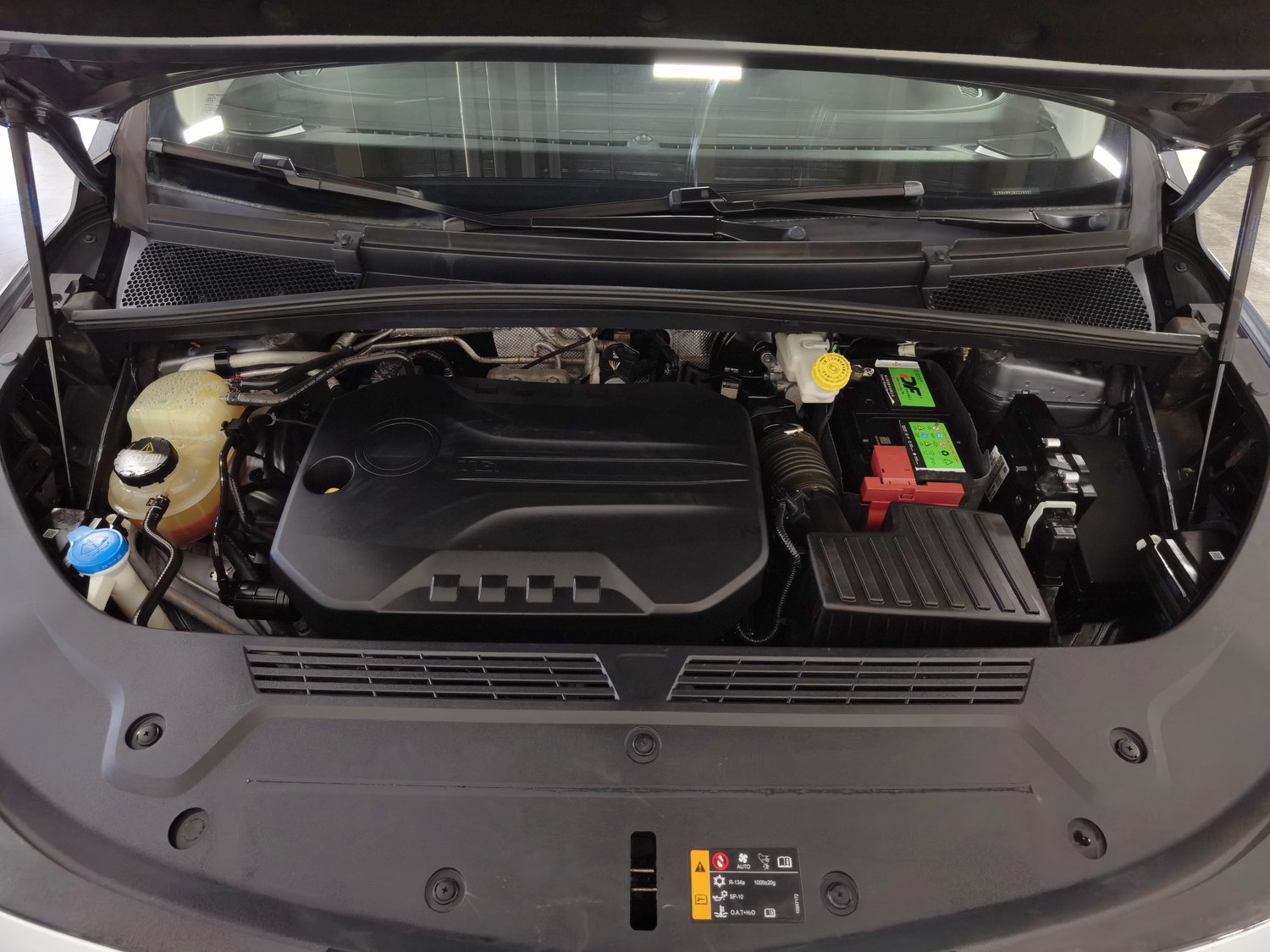 Used Roewe iMAX8 2022 2.0 AT