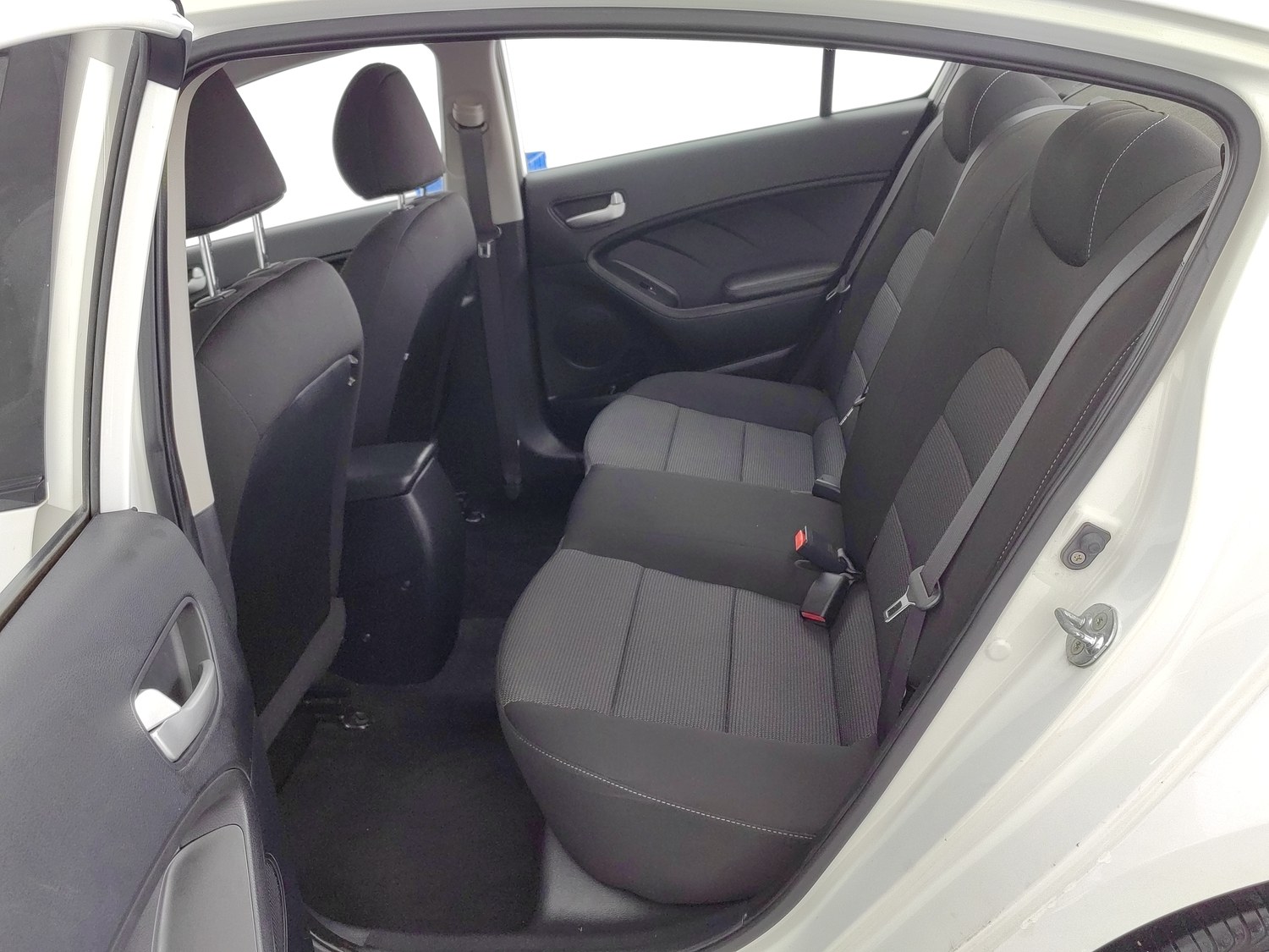 Used Kia K3 2016 1.6 MT