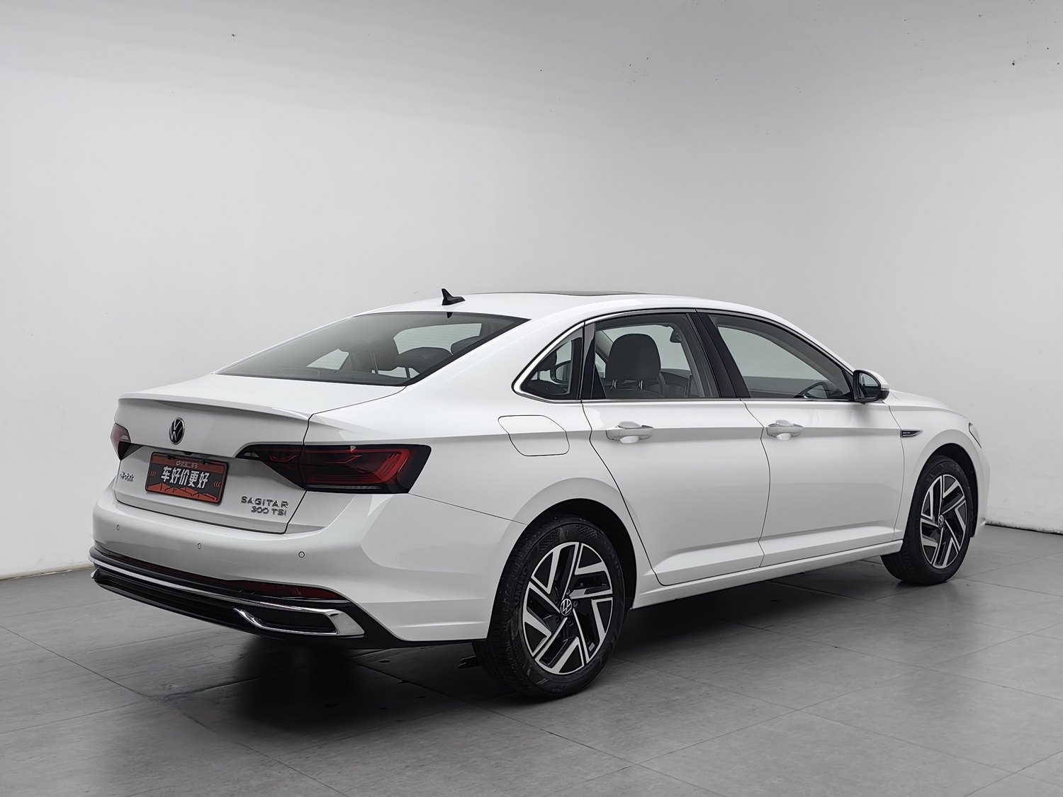 Used Volkswagen Sagitar 2023 1.5 AT