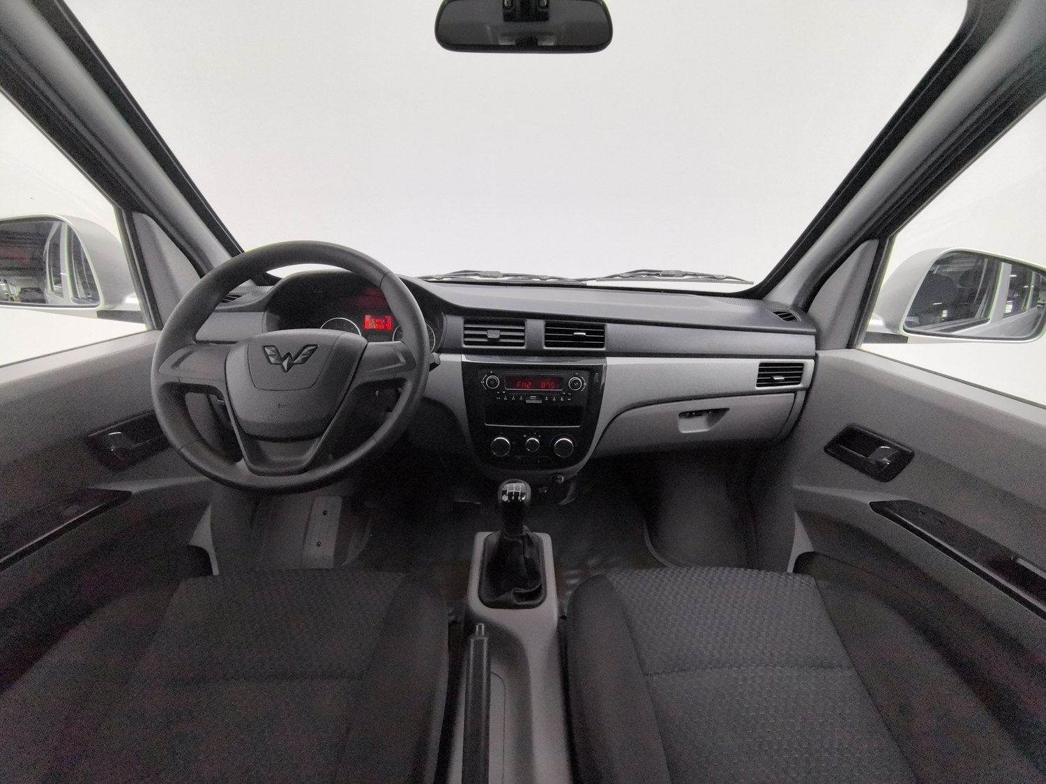 Used Wuling Sunshine 2015 1.2 MT