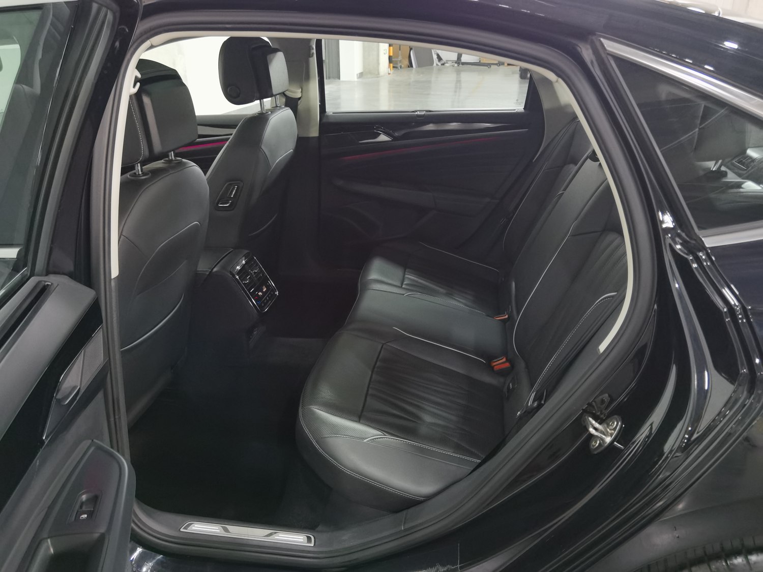 Used Volkswagen Passat 2022 2.0 AT