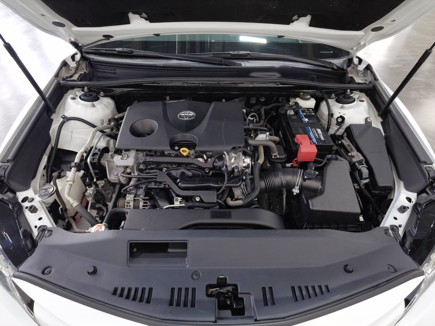 Used Toyota Camry 2019 2.0 AT