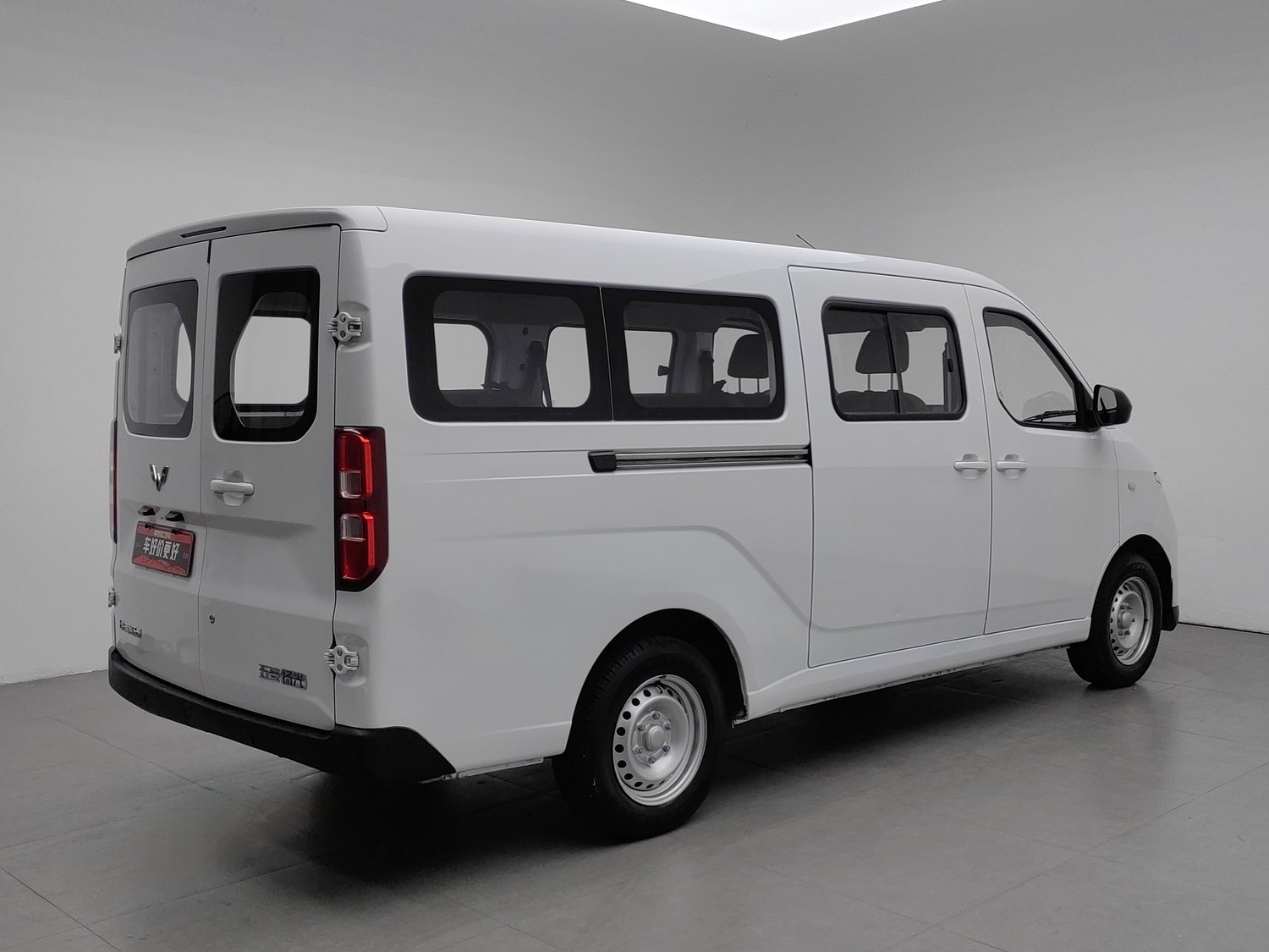 Used Wuling Yangguang 2024