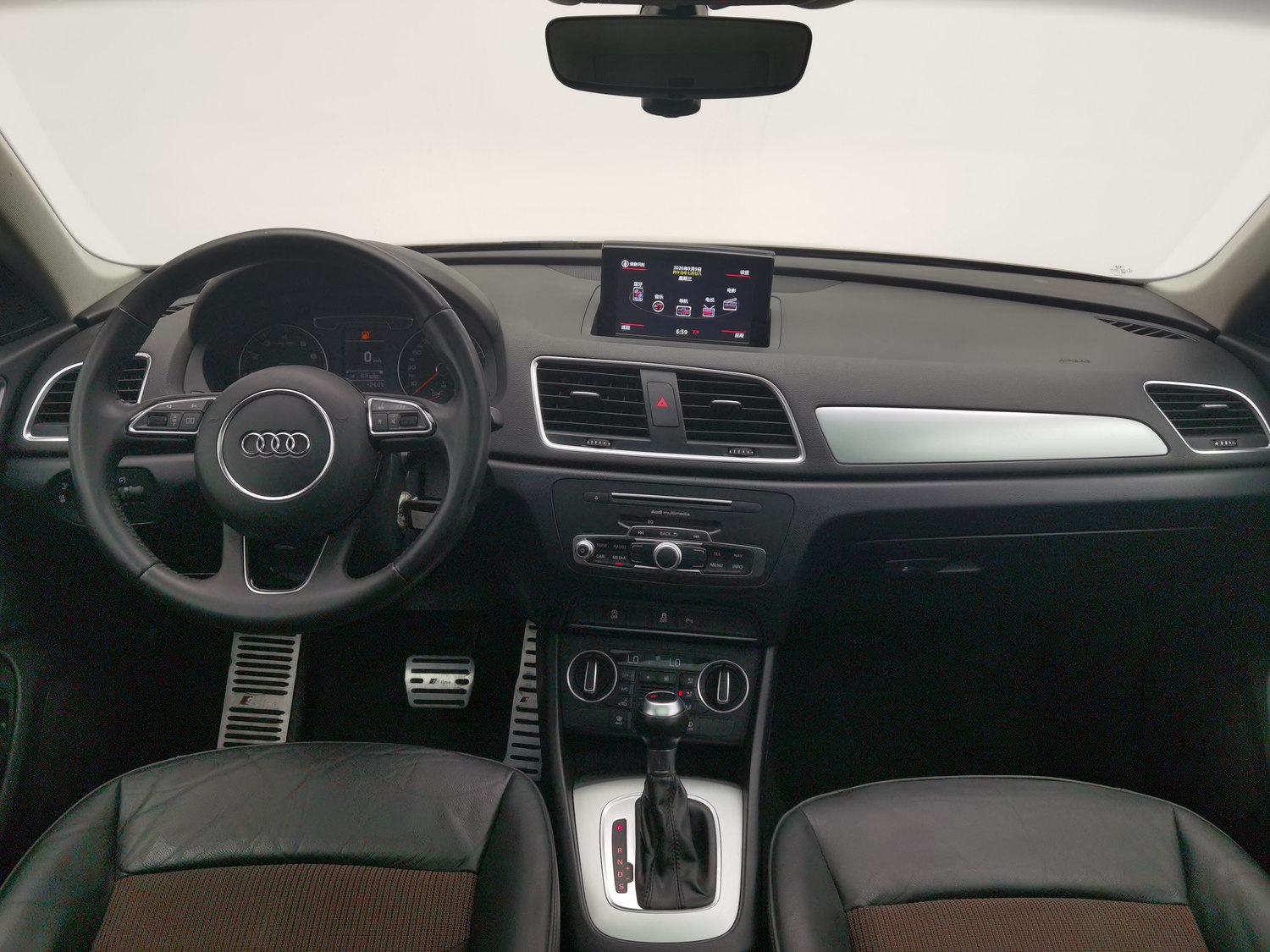 Used Audi Q3 2017 1.4 AT