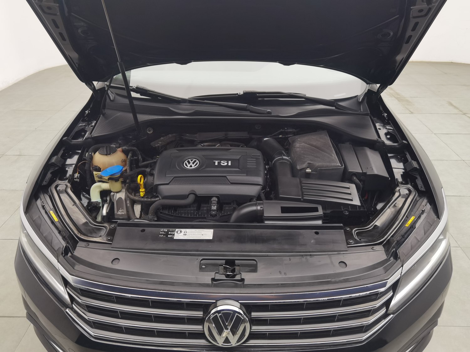 Used Volkswagen Passat 2016 1.8 AT