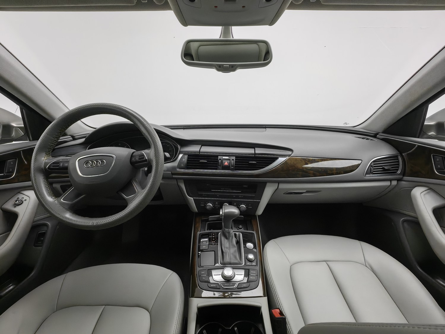 Used Audi A6L 2014 2.0 AT