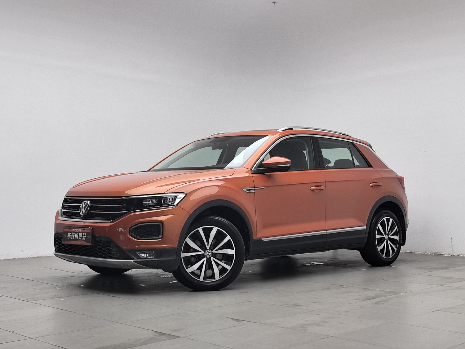 Used Volkswagen T-Roc 2018 1.4 AT