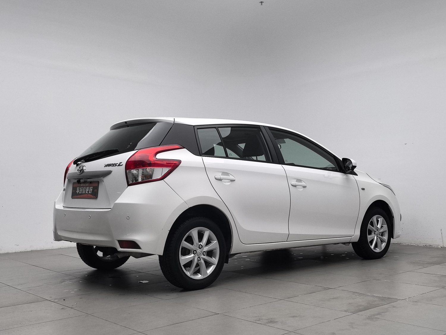 Used Toyota Yaris L 2015 1.5 AT