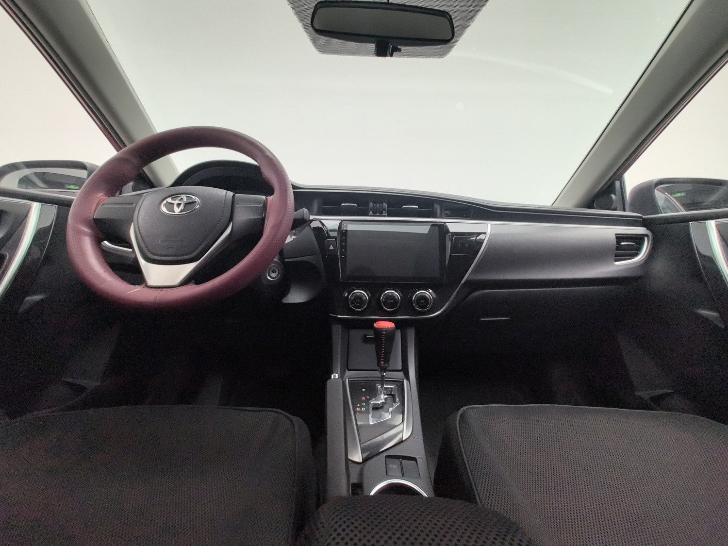 Used Toyota Corolla 2014 1.6 AT