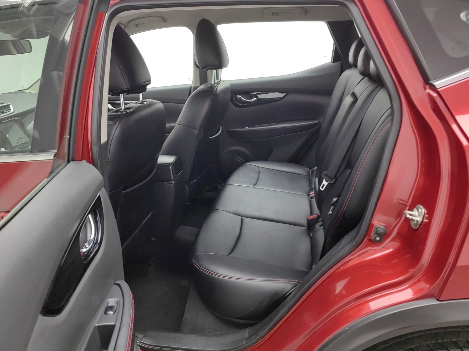 Used Nissan Qashqai 2016 2.0 AT