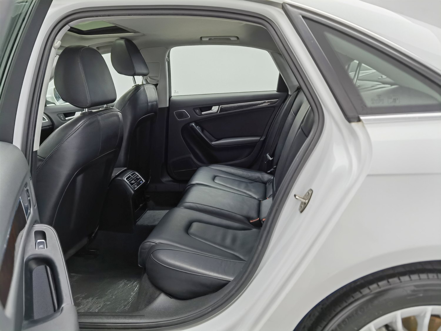 Used Audi A4L 2015 2.0 AT