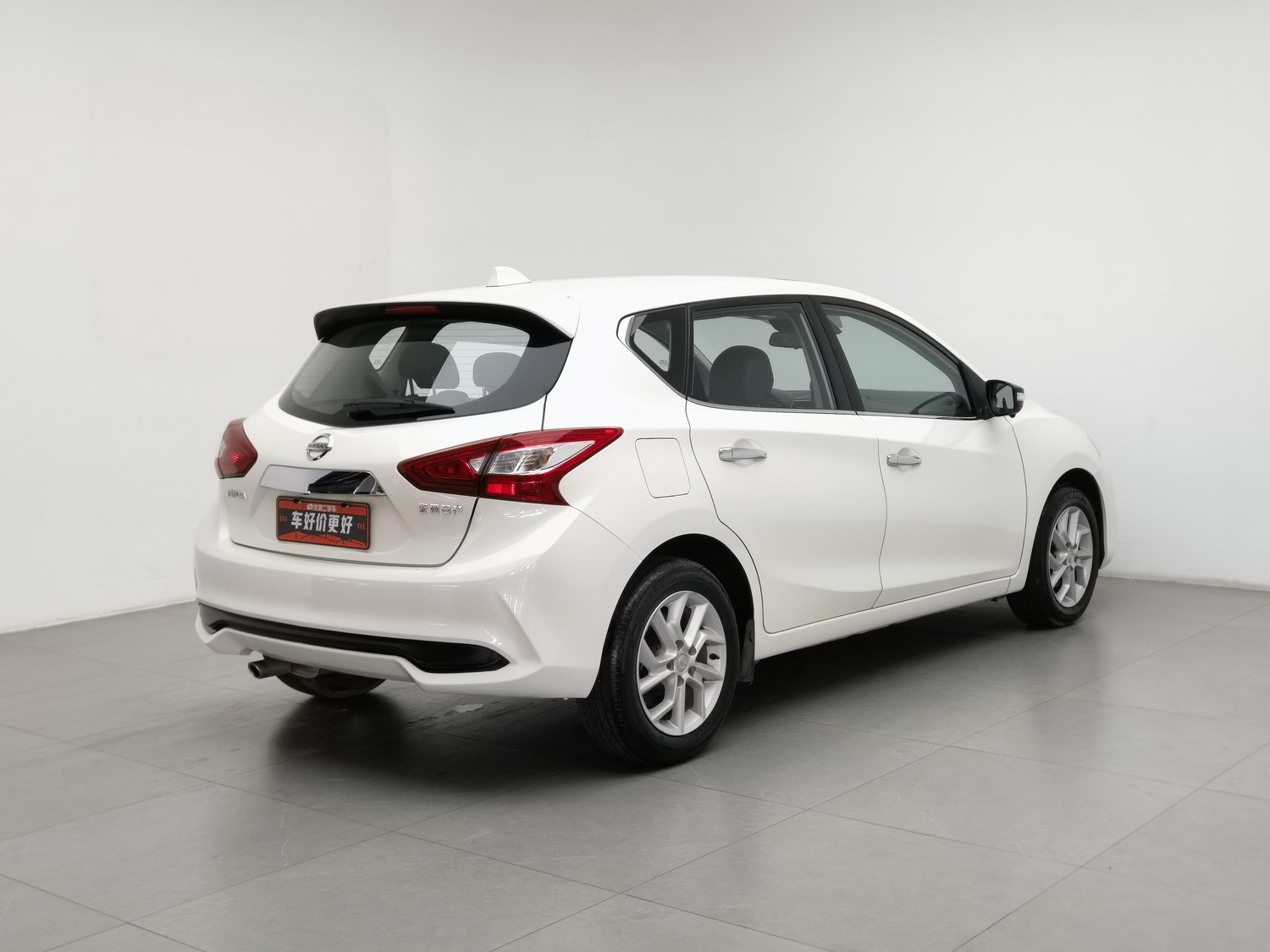 Used Nissan Tiida 2021 1.6 AT
