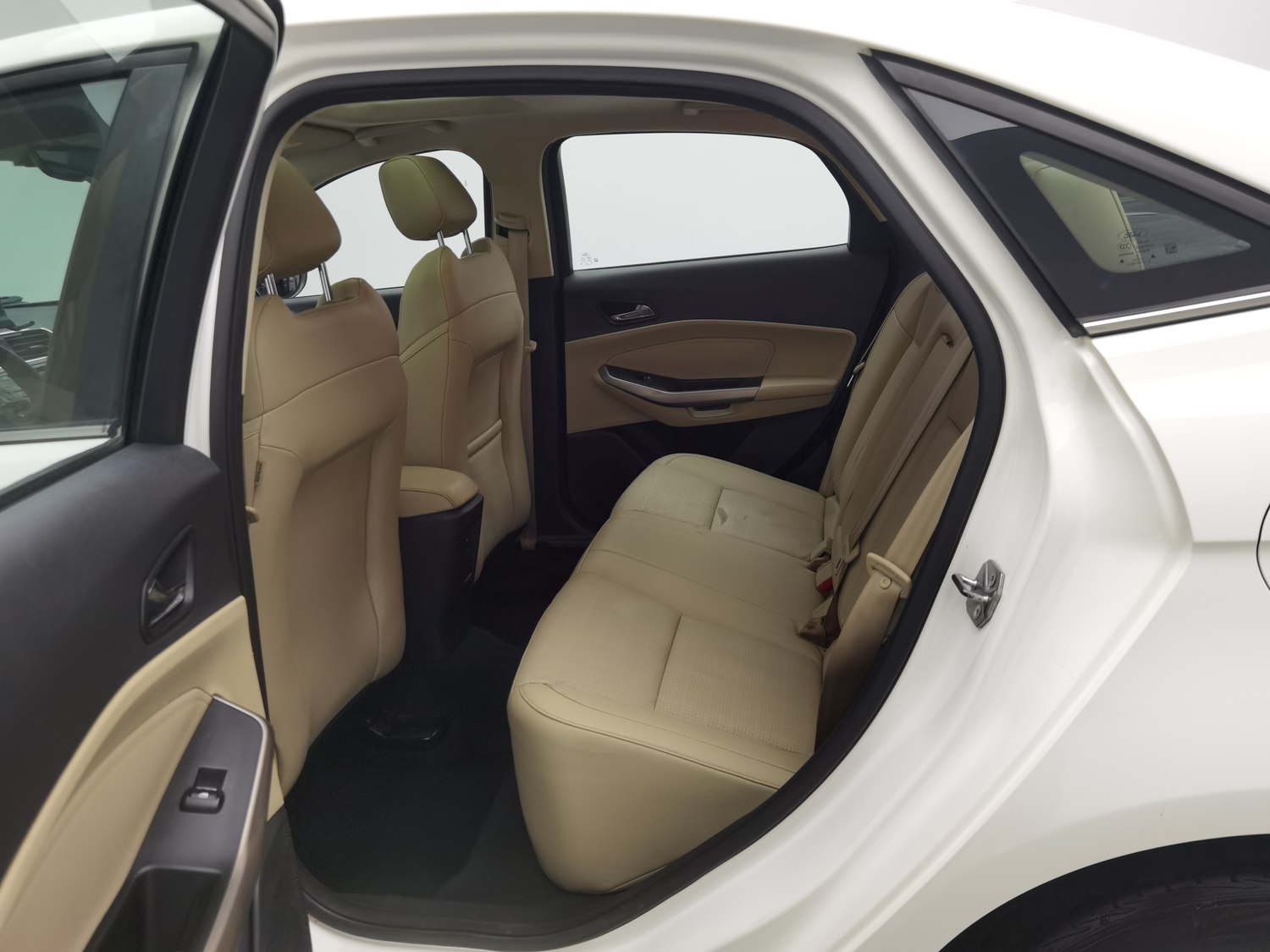 Used Ford Escort 2015 1.5 AT