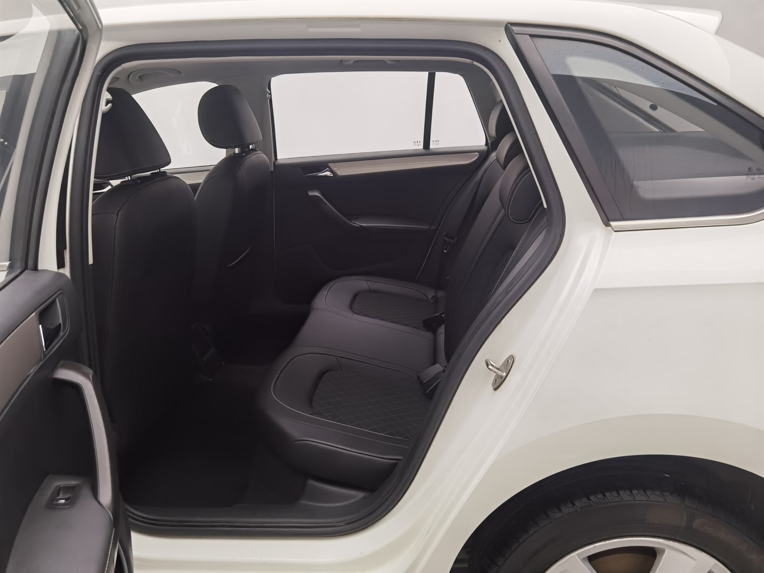 Used Skoda Rapid Spaceback 2018 1.6 AT