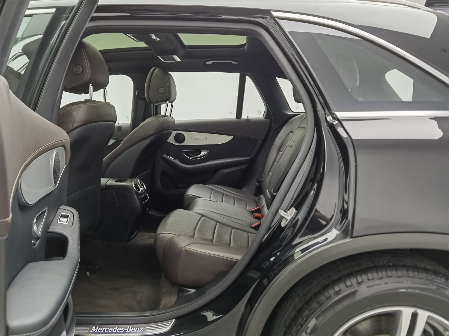 Used Mercedes-Benz GLC 2021 2.0 AT