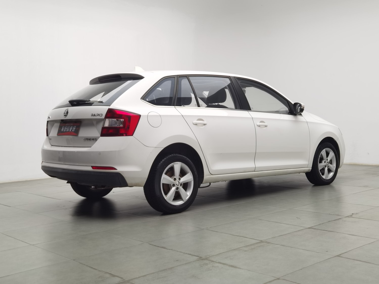 Used Skoda Rapid Spaceback 2018 1.6 AT