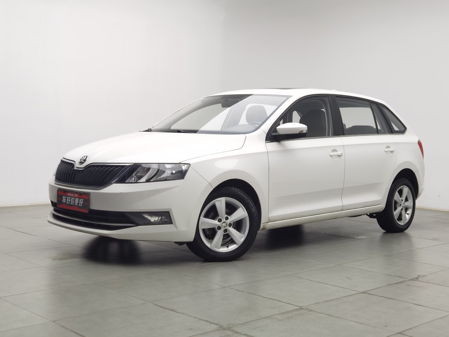 Used Skoda Rapid Spaceback 2018 1.6 AT