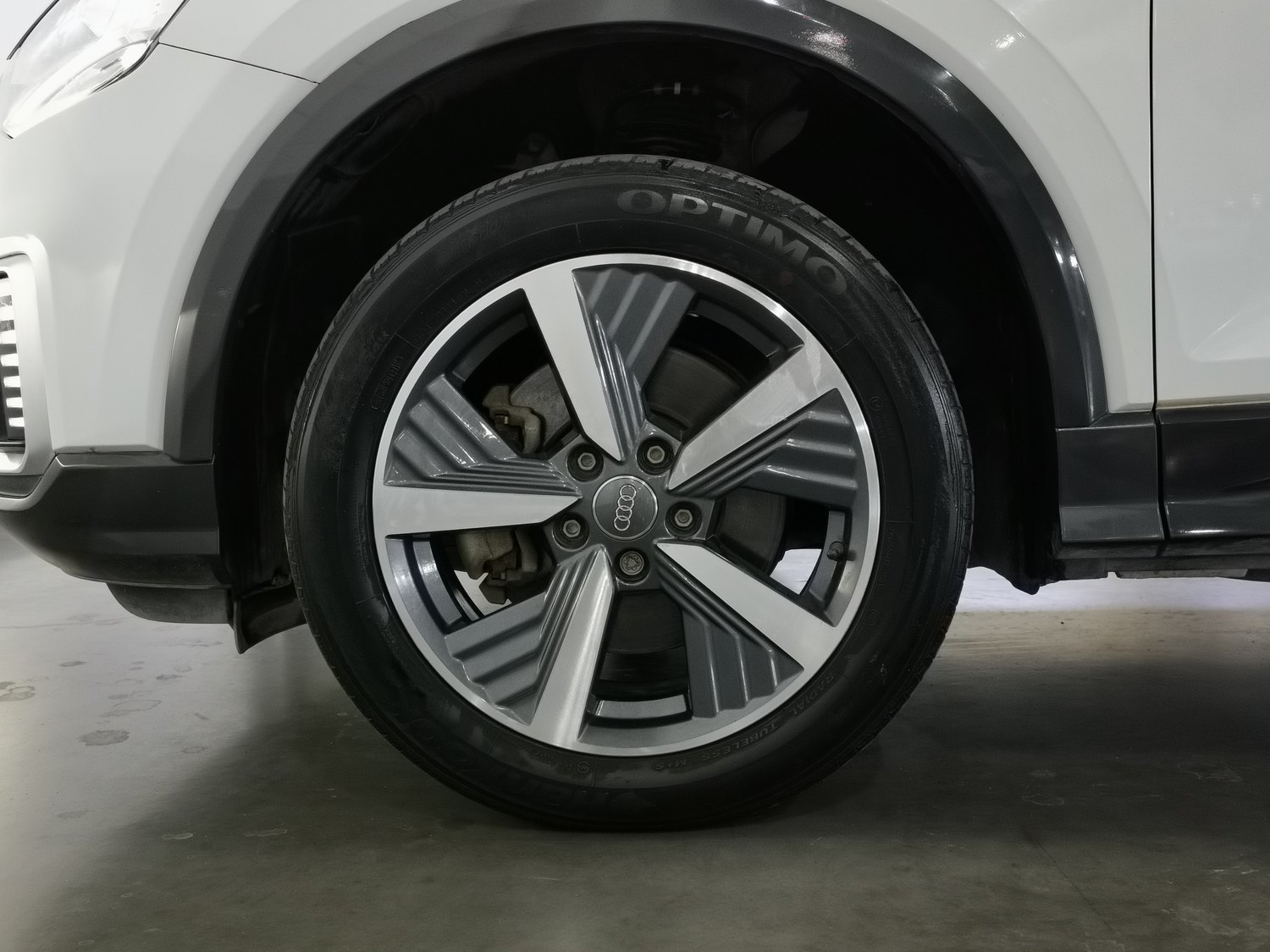 Used Audi Q2L e-tron 2019