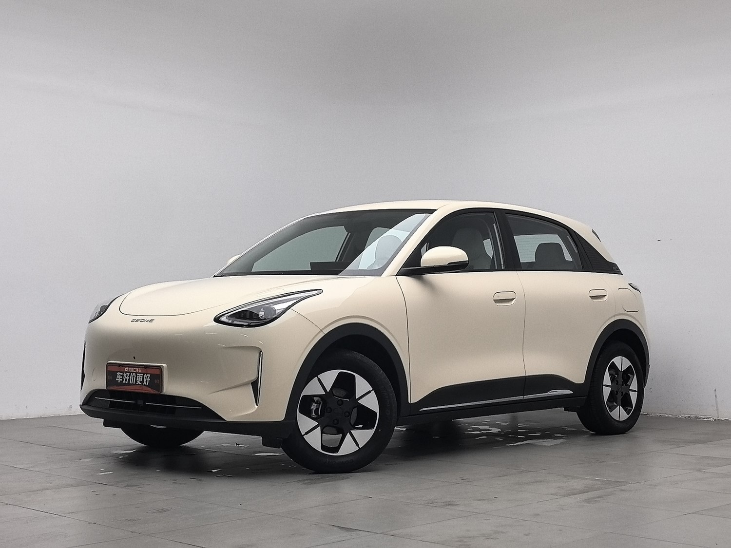 Used Geely Galaxy Xingyuan 2025