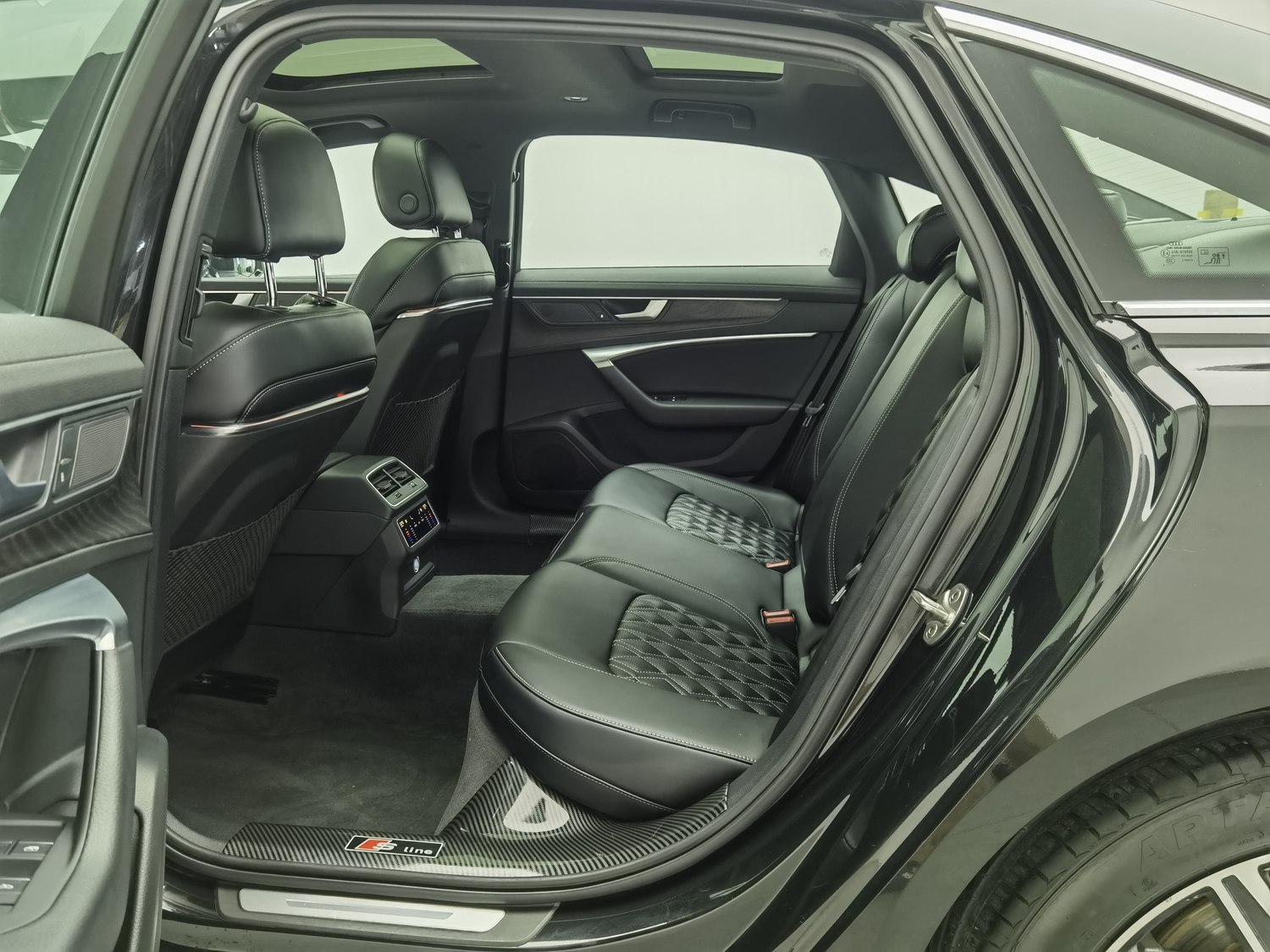 Used Audi A6L 2021 2.0 AT