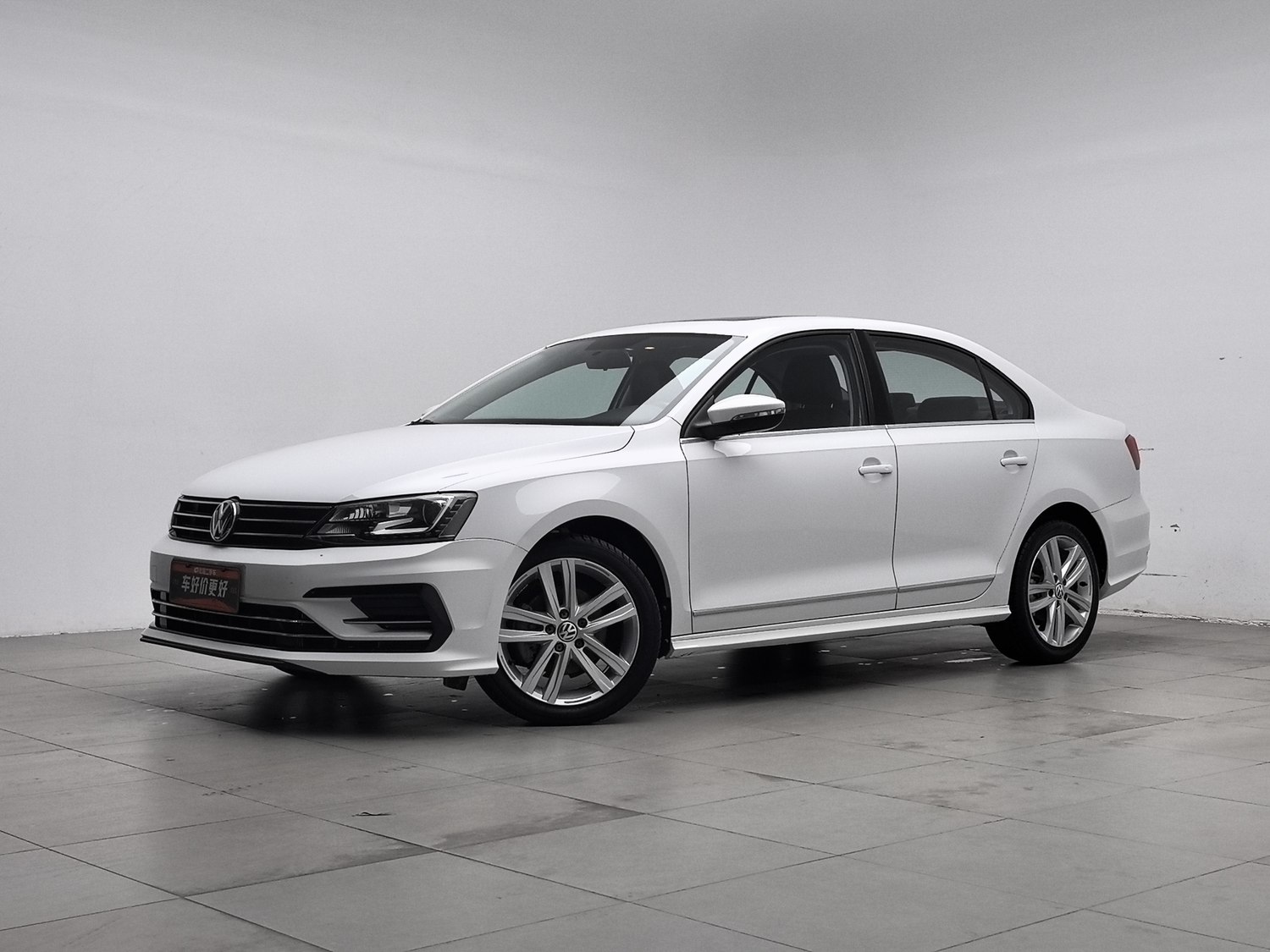 Used Volkswagen Sagitar 2018 1.4 AT