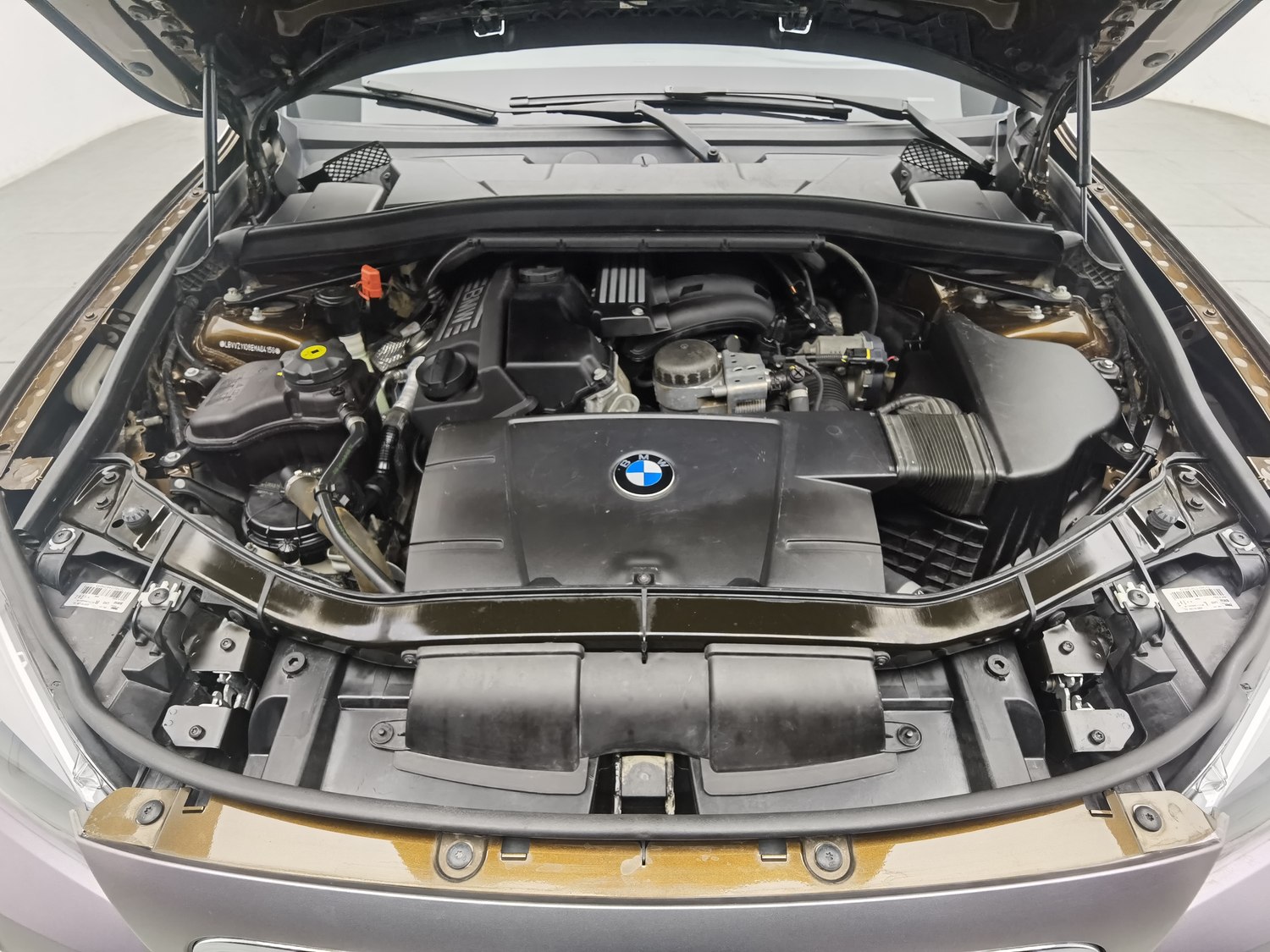 Used BMW X1 2013 2.0 AT