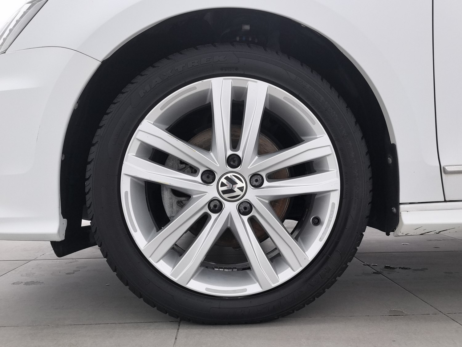 Used Volkswagen Sagitar 2018 1.4 AT