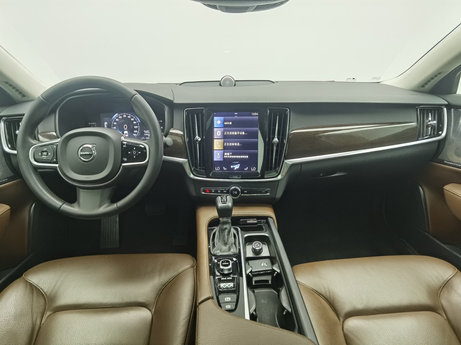 Used Volvo S90 2017 2.0 AT