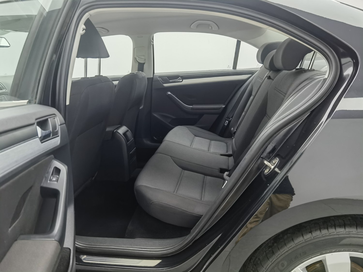 Used Volkswagen Sagitar 2015 1.6 AT