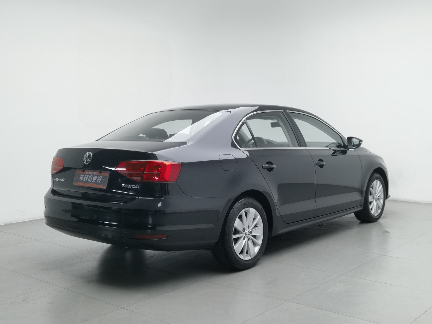 Used Volkswagen Sagitar 2015 1.6 AT
