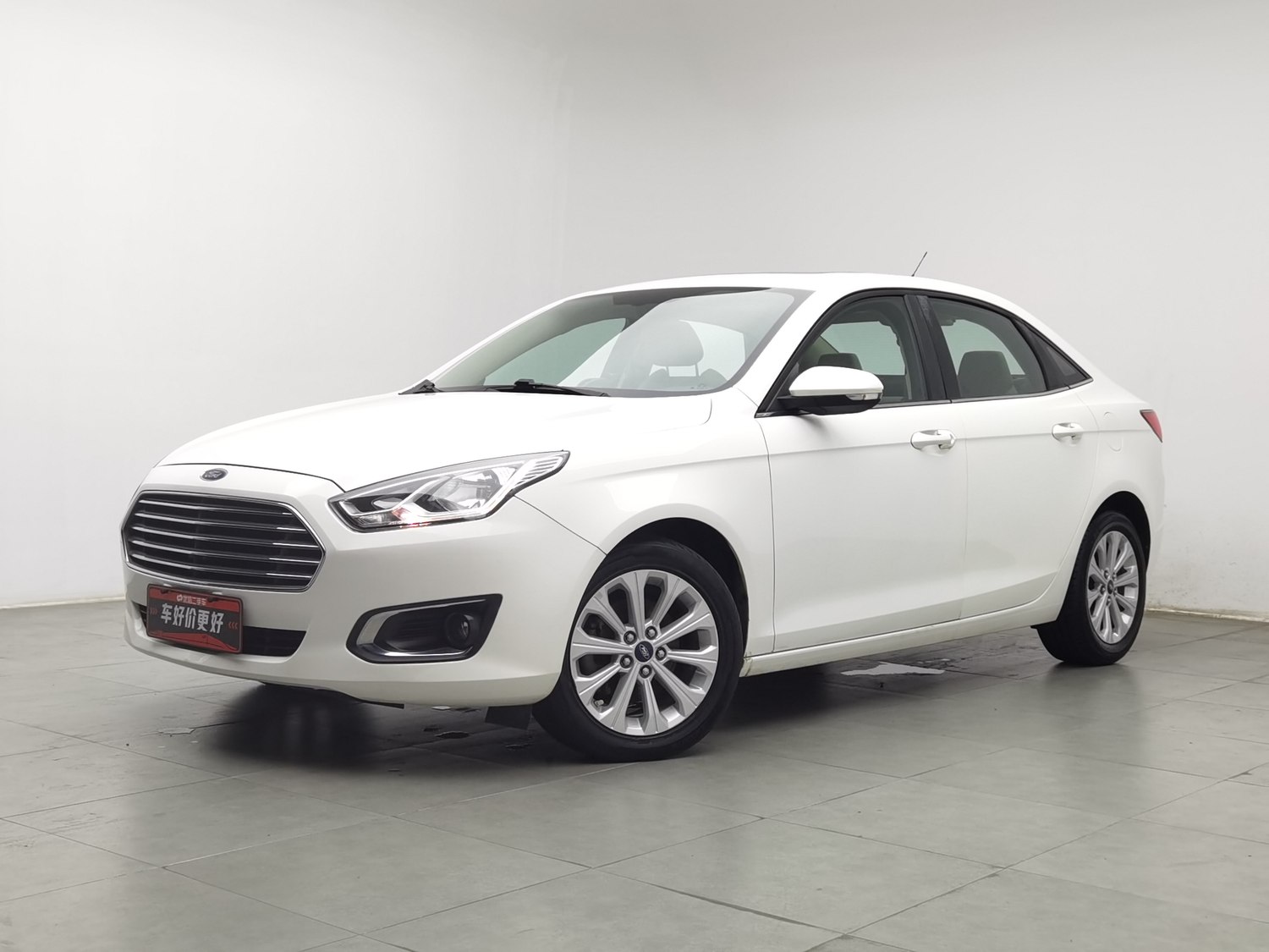 Used Ford Escort 2015 1.5 AT