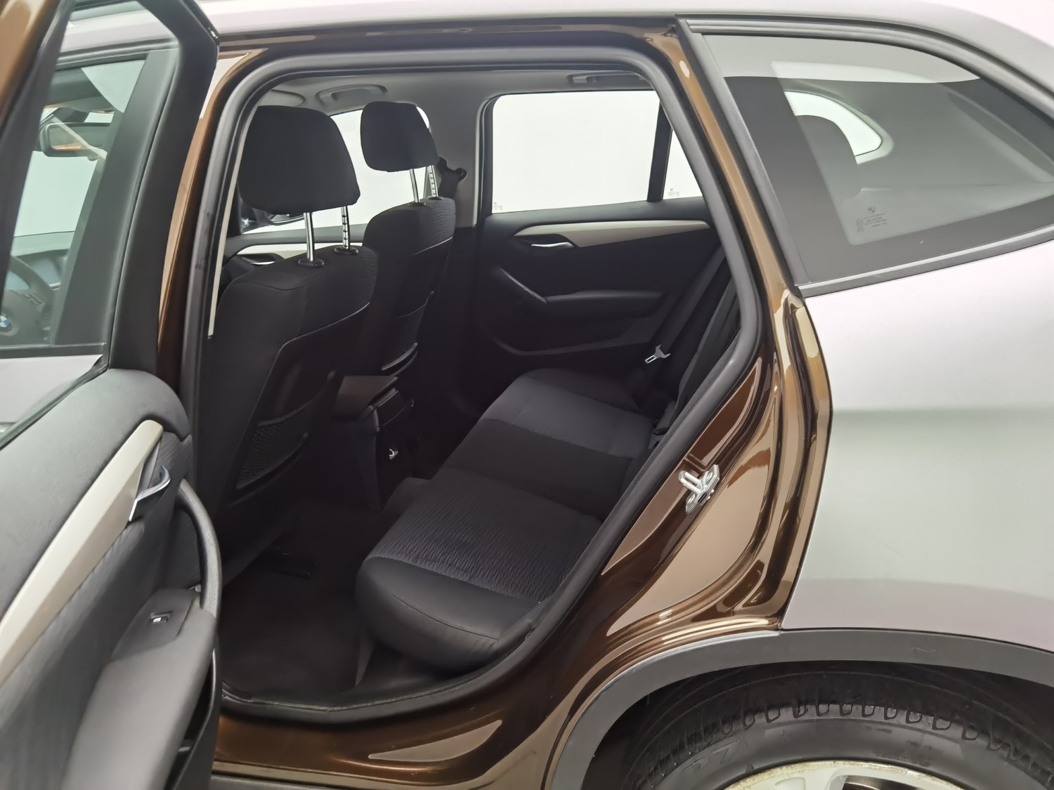 Used BMW X1 2013 2.0 AT