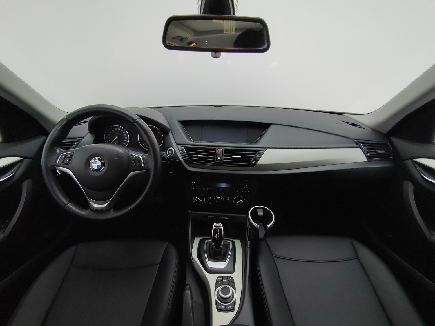 Used BMW X1 2014 2.0 AT