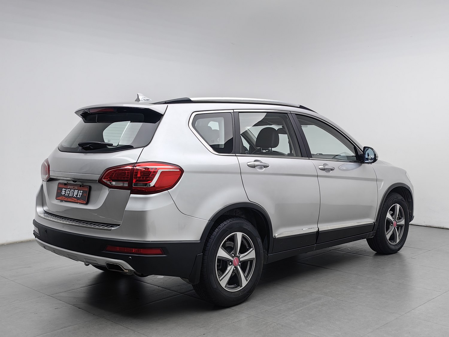 Used Haval H6 2014 2.4 AT