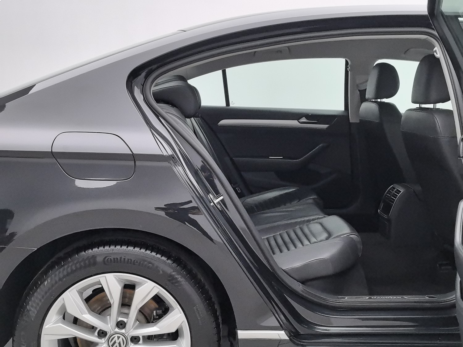 Used Volkswagen Magotan 2017 1.8 AT