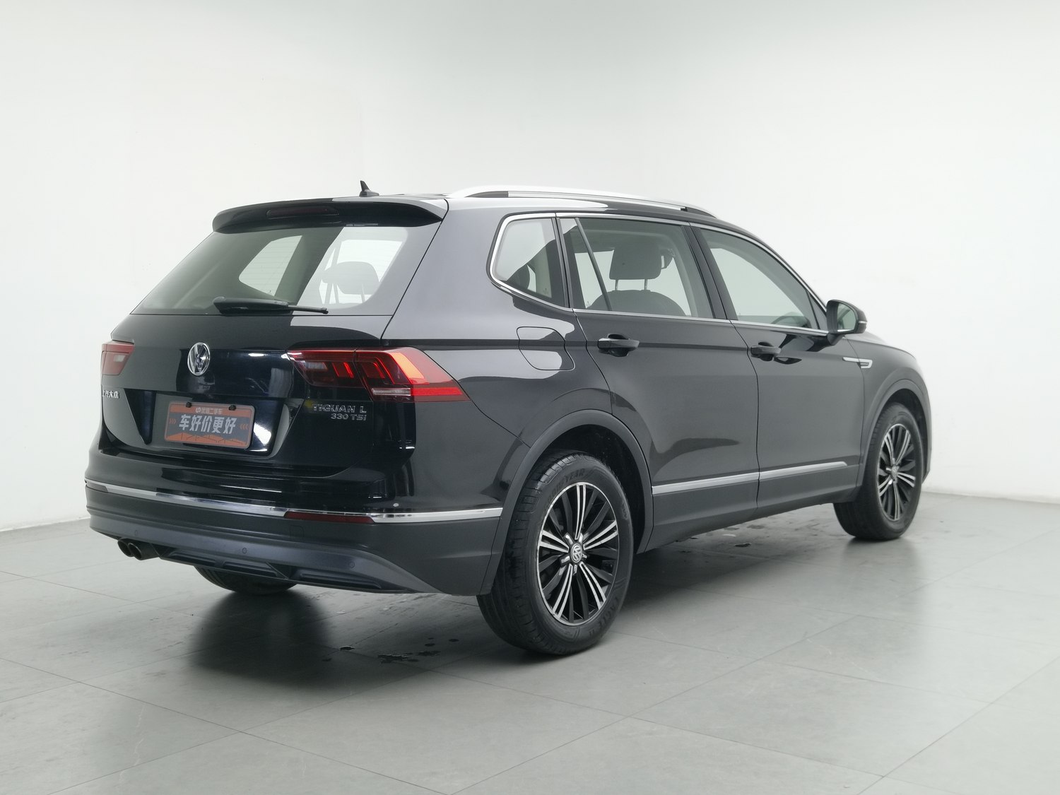 Used Volkswagen Tiguan L 2019 2.0 AT