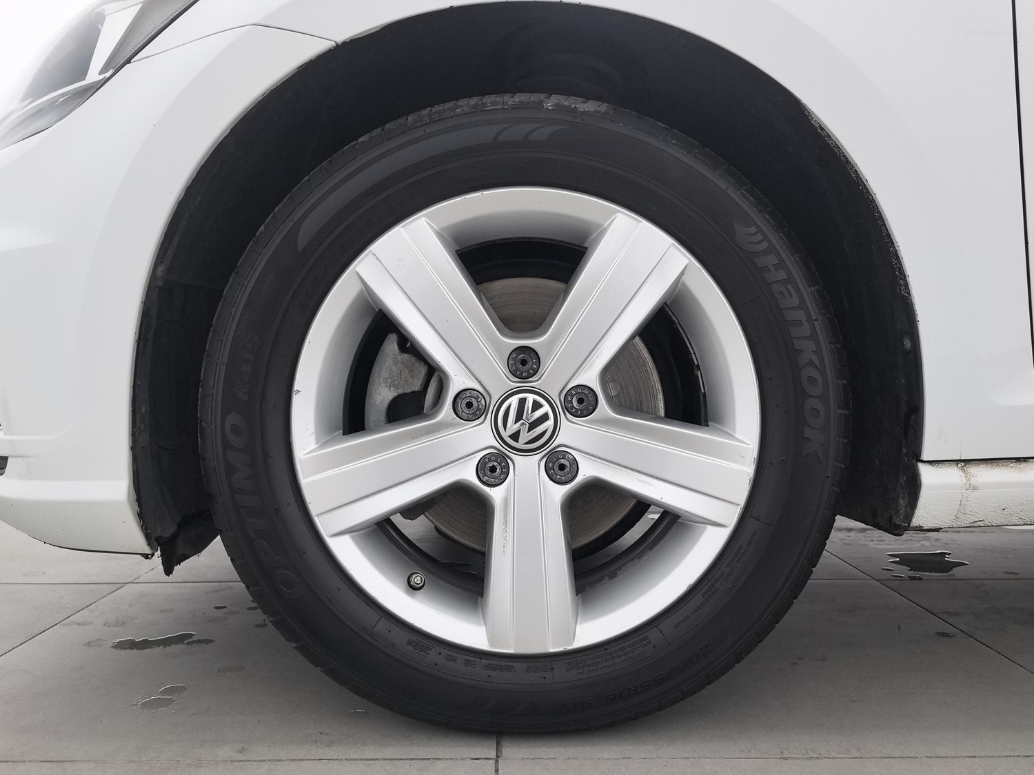 Used Volkswagen Golf 2018 1.6 MT