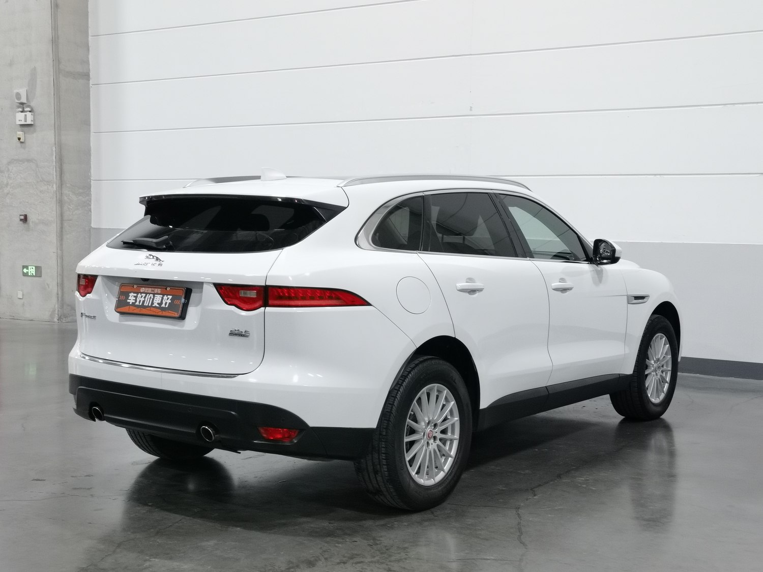 Used Jaguar F-PACE 2018 2.0 AT