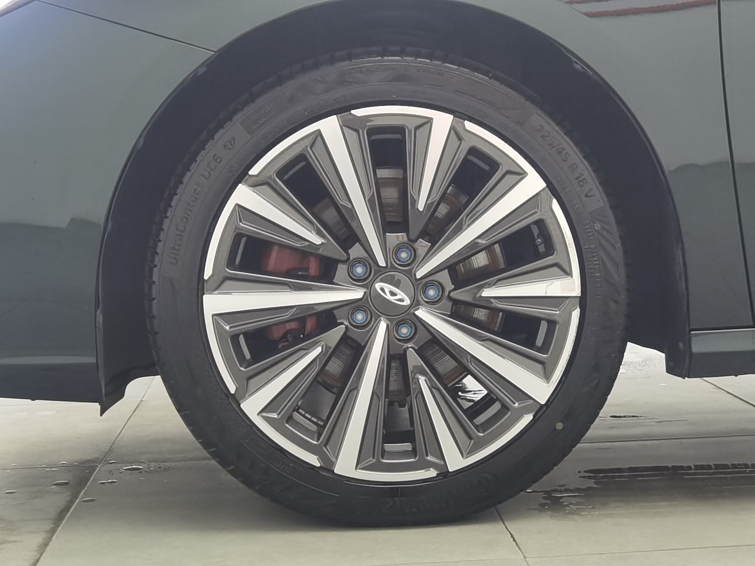 Used Chery Arrizo 8 2025 2.0 AT