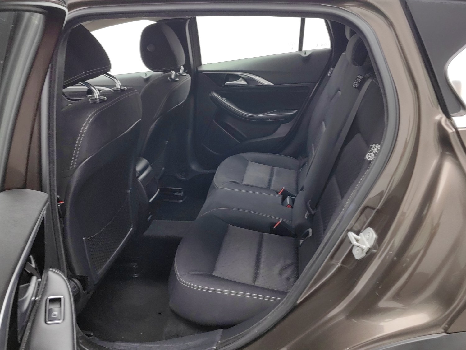 Used Infiniti QX30 2017 1.6 AT