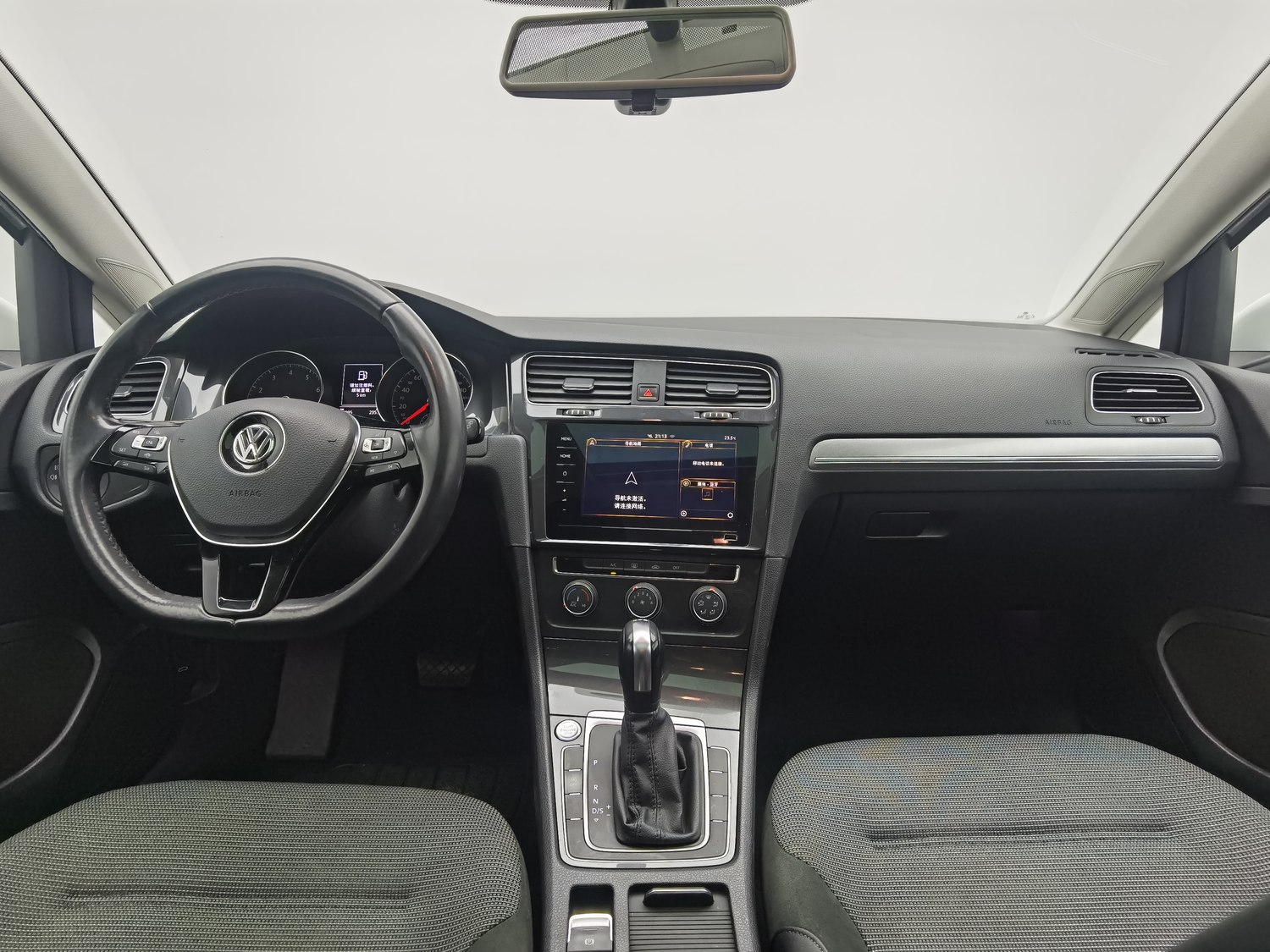 Used Volkswagen Golf 2020 1.4 AT
