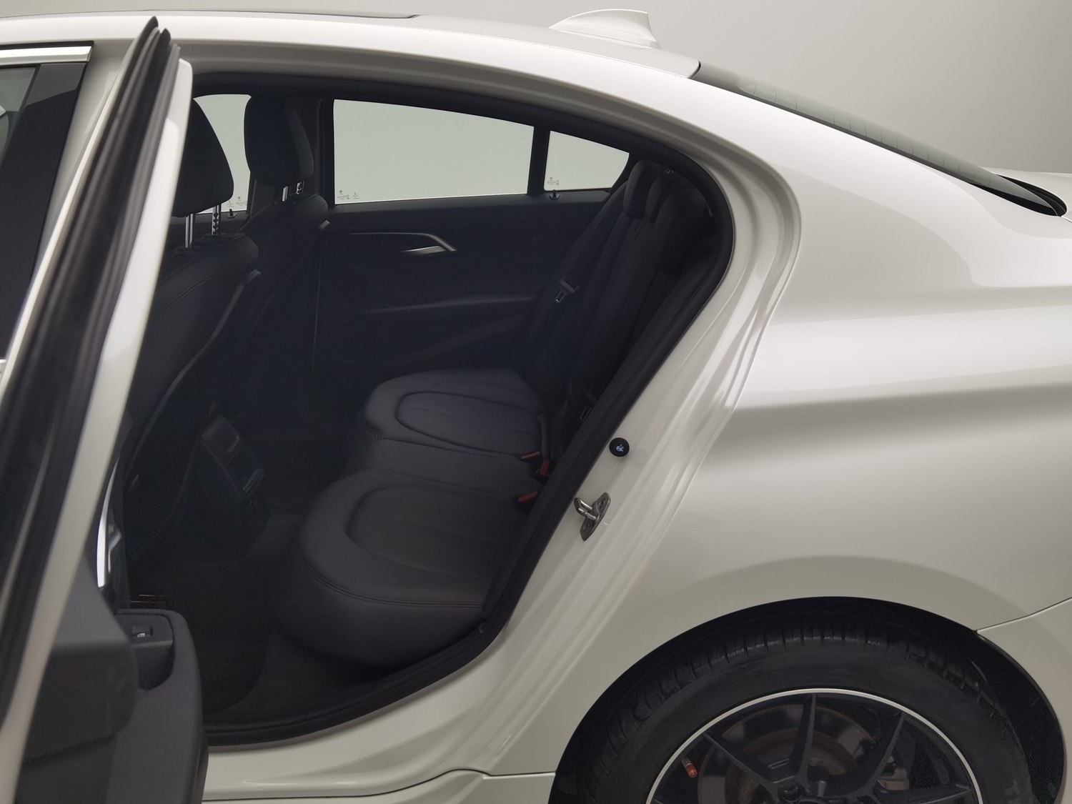 Used BMW 1 Series 2018 1.5 AT